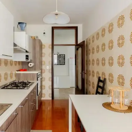 Apartament With Two Bedrooms *
