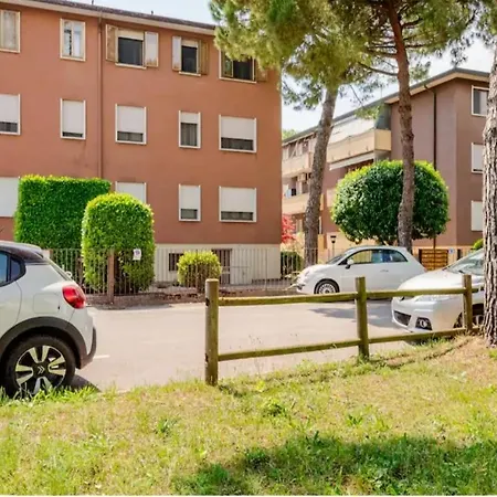 With Two Bedrooms Apartament